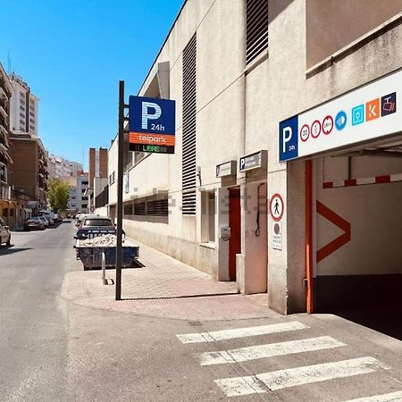 Wonderful Apt With Terrace - 15M Walk Giralda Sevilla Buitenkant foto