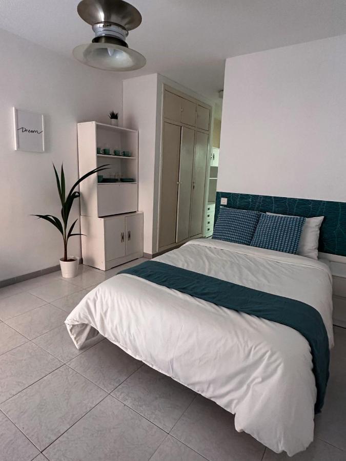 Wonderful Apt With Terrace - 15M Walk Giralda Sevilla Buitenkant foto